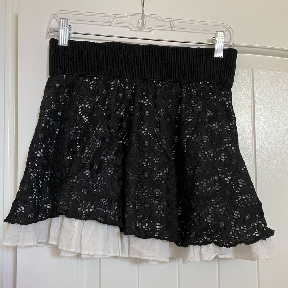 Joe Bendasset Elegant Black Lace Mini Skirt
